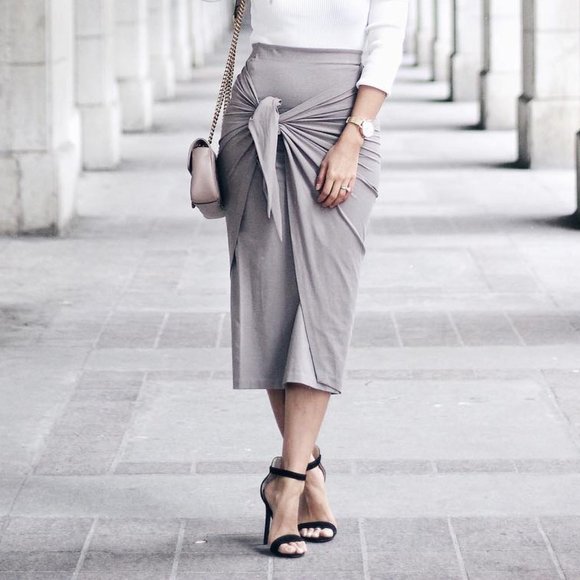 Aritzia The Group by Babaton Burdekin Skirt - Picture 3 of 6